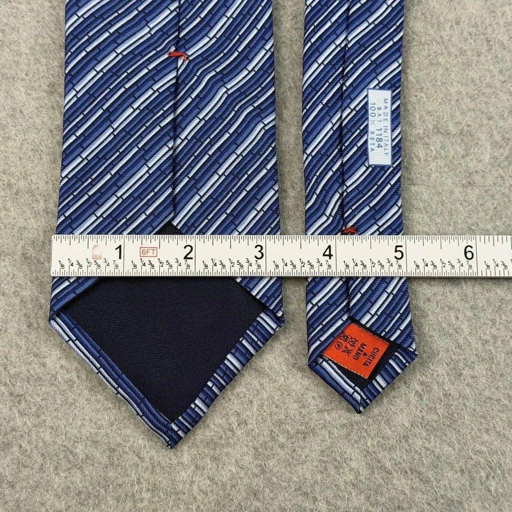 Vintage Battistoni Roma Blue White Striped Silk Tie Made in Italy 59x3.25